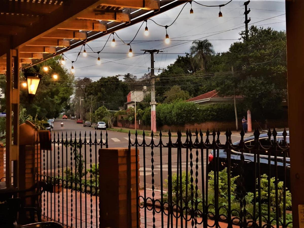Cataratas Jazz Hostel Puerto Iguazu Exterior photo