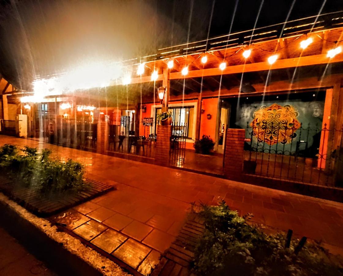 Cataratas Jazz Hostel Puerto Iguazu Exterior photo